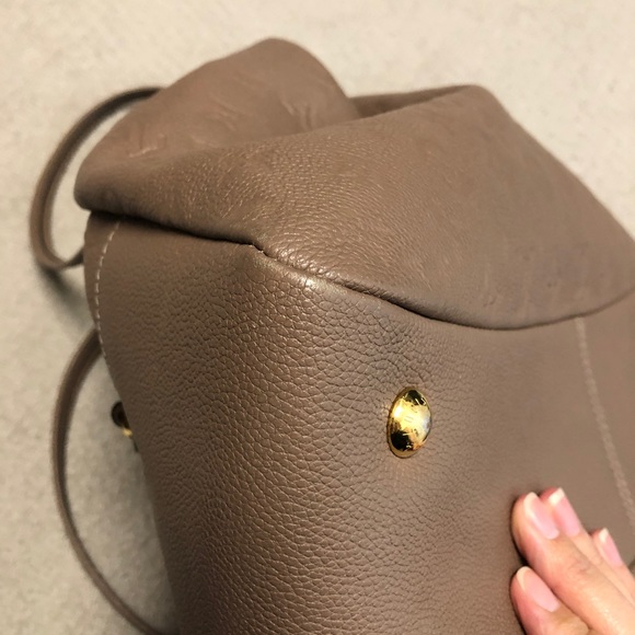 👜 Authentic Louis Vuitton Empreinte Ponthieu MM - Picture 6 of 9